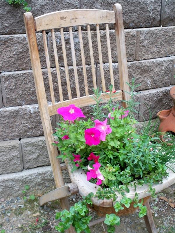 ο κήπος ομορφαίνει όμορφες ιδέες κήπου παλιό δοχείο φυτών καρέκλας