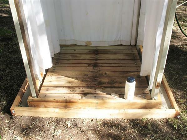 ντους κήπου diy ευρώ παλέτα ντους χτίστε τον εαυτό σας βάση