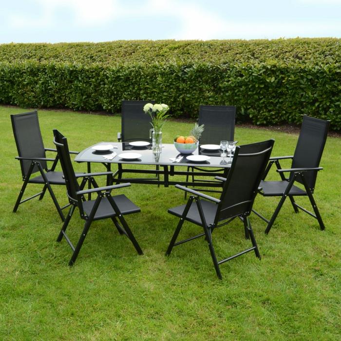 ιδέες κηπουρική έπιπλα κήπου μαύρες καρέκλες κήπου κομψό τραπέζι
