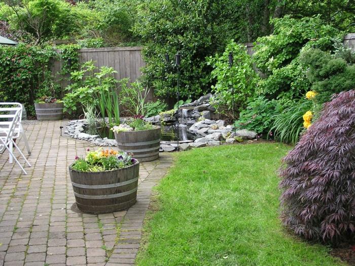 ιδέες κήπου πέτρες γκαζόν φυτέψτε δοχεία έπιπλα κήπου