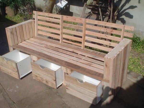 Κατασκευάστε έπιπλα κήπου από ξύλινο πάγκο παλετών με αποθηκευτικό χώρο