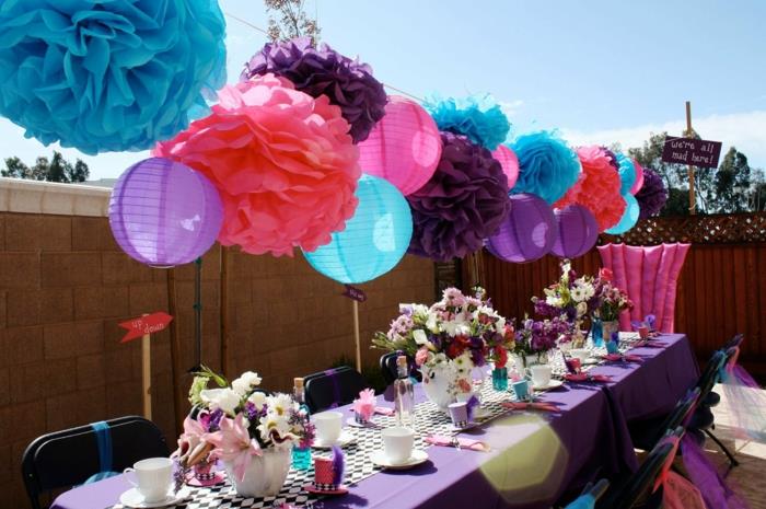 πάρτι κήπου διακόσμηση ιδέες διακόσμησης κήπου μοβ χαρτί τραπεζομάντηλο