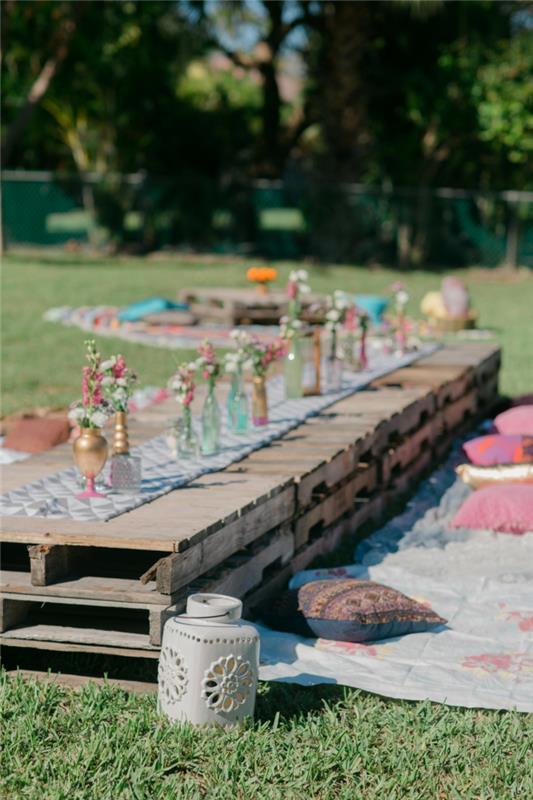 κήπο διακόσμηση τραπέζι διακόσμηση λουλούδια ρουστίκ μαξιλάρι τραπεζιού τραπεζιού κήπου