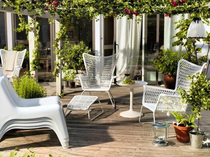 πολυθρόνα κήπου λευκά κομψά έπιπλα κήπου ιδέες σχεδιασμού κήπου