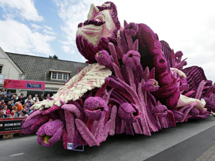 γλυπτά κήπου λουλούδια ντάλια Bloemencorso Zundert