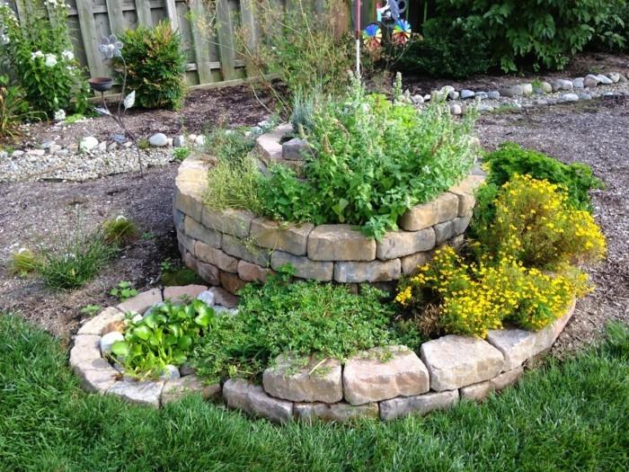 σπείρα κήπου από φυσικές πέτρες φτιάξτε μόνοι σας ιδέες κήπου φθηνά