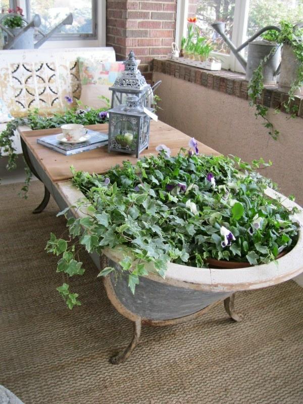 φτιάξτε το δικό σας τραπέζι κήπου παλιά ξύλινη σανίδα μπανιέρας