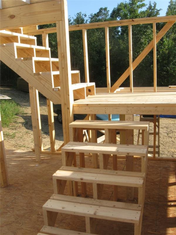 εξωτερικές σκάλες φυτικό ξύλινο πλαίσιο