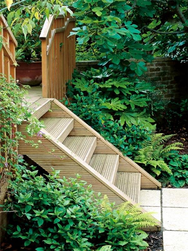 Σκάλες κήπου ξύλινη σκάλα σε σχήμα φυτών κήπου