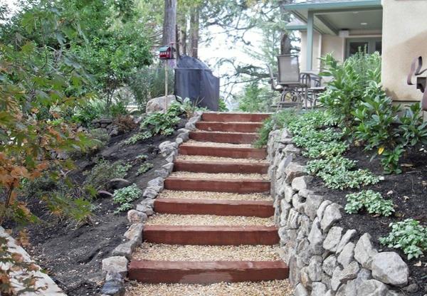 σκάλες κήπου πέτρινο ξύλο εξωραϊσμός είσοδος κήπου
