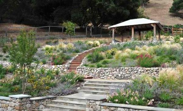 φυτά πέτρα ξύλο εξωραϊσμός πρόσβαση στον κήπο χτίστε τις δικές σας σκάλες στον κήπο