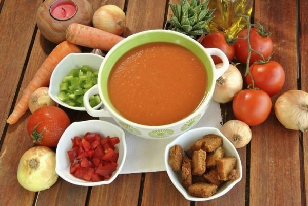 συνταγή gazpacho πρωτότυπη κρύα σούπα ντομάτας