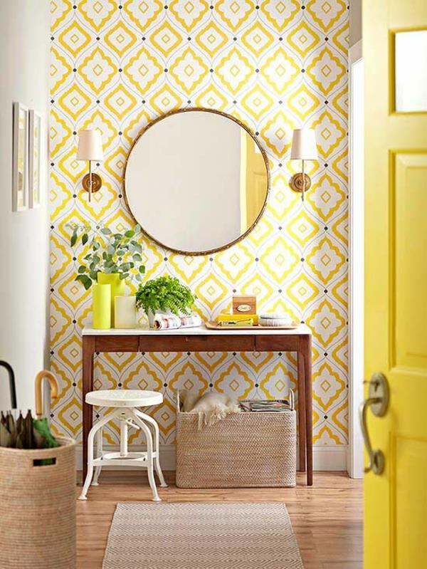 κίτρινο σκαλιστό μοτίβο ταπετσαρία ιδέες σχεδιασμού τοίχου σαλόνι λεμόνι κίτρινη πόρτα