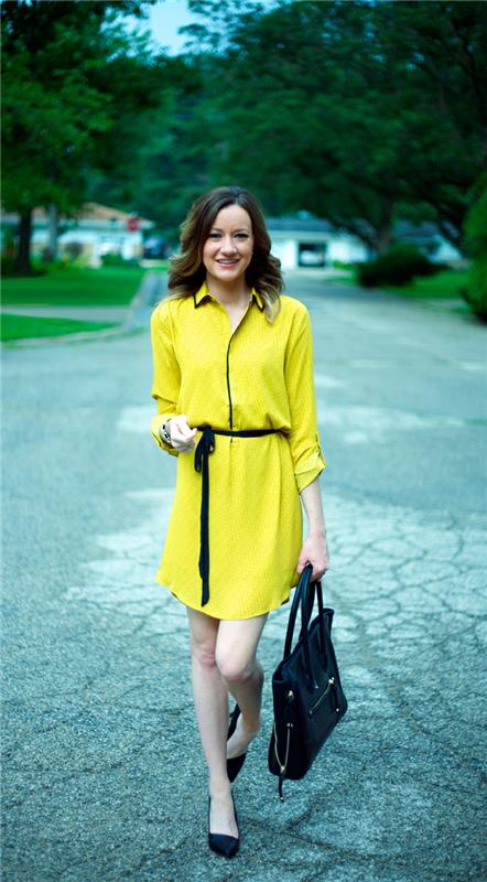 κίτρινο φόρεμα μαύρη ζώνη παπούτσια γυναικεία τσάντα