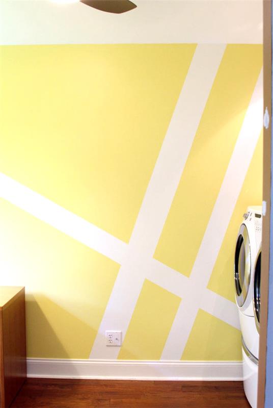 γεωμετρικό μοτίβο ως λωρίδες διακόσμησης τοίχων λευκές σε κίτρινες