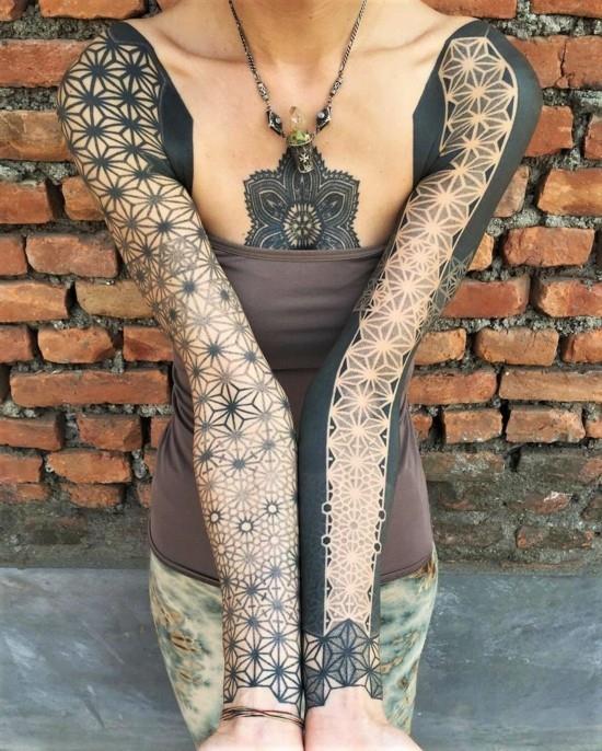 γεωμετρικές ιδέες τατουάζ μανικιών για γυναίκες