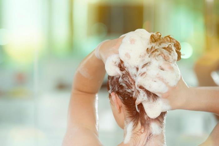 υγιή μαλλιά φυσική θεραπεία κρεμμύδι ξεπλύνετε αποτέλεσμα