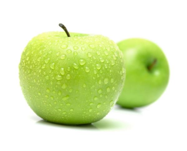 υγιή καρδιά που τρώει μήλα πράσινα μήλα