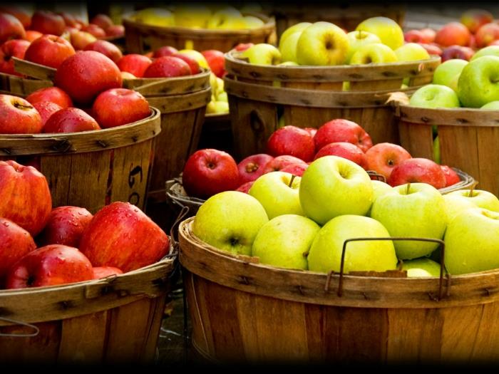 υγιεινά βιολογικά προϊόντα μήλα πράσινο κόκκινο