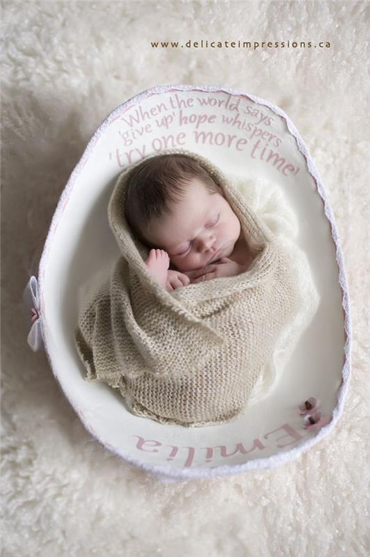 γύψο μωρό κοιλιά μωρό φωτογράφιση