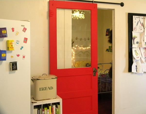 χτίστε συρόμενες πόρτες μόνοι σας βιβλιοθήκη γραφείου που λάμπει κόκκινο