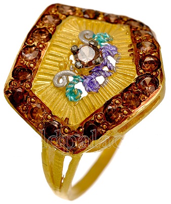Stilingas auksinis žiedas su spalvotais akmenimis
