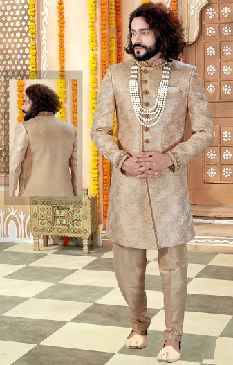 „Golden Sherwani“ vestuvėms