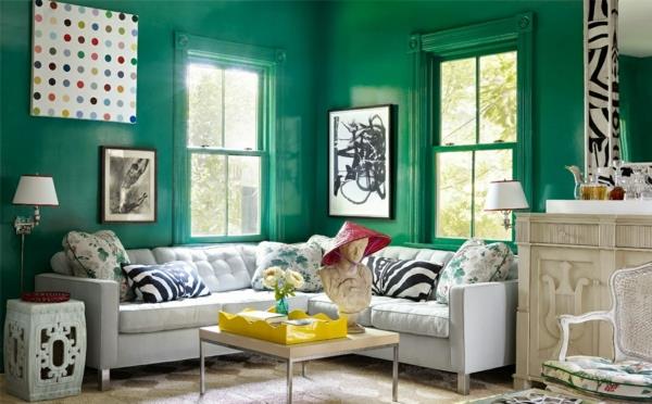 πράσινη βαφή τοίχου και διακόσμηση