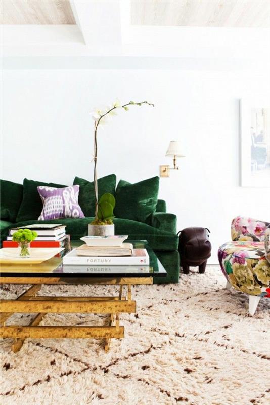 πράσινος καναπές σαλόνι χαλί χρωματιστή πολυθρόνα