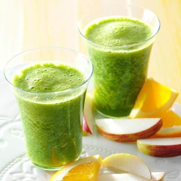 smoothie λαχανικών με πορτοκάλι και μήλο