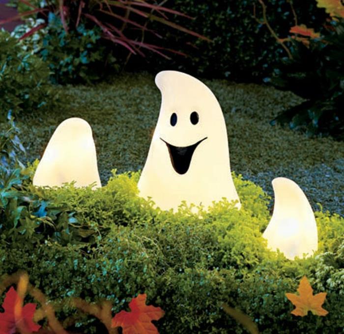 Ο κήπος hallowenn deco διακοσμεί φωτεινές φιγούρες
