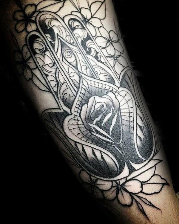 τριαντάφυλλο τατουάζ hamsa