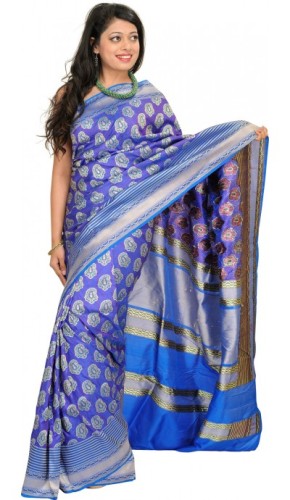 „Royal Blue Banarasi“ rankomis austa „Saree“