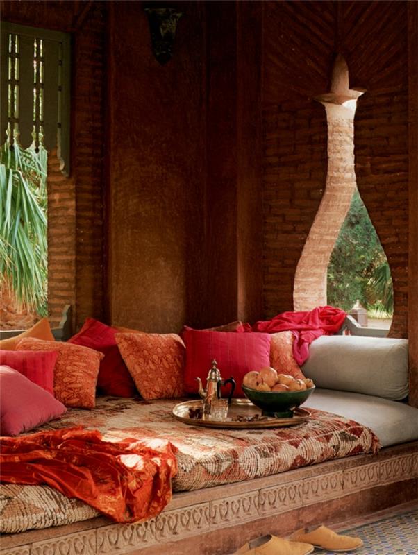 διακόσμηση σπιτιού μαροκινό μαξιλάρια κόκκινο πορτοκαλί καναπέ