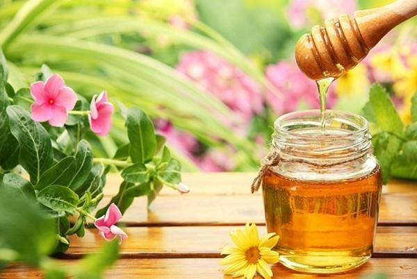 σπιτική θεραπεία για μέλι από ηλιακά εγκαύματα