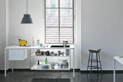 helsinki κουζίνα λευκό πάγκο κρεμαστό φωτιστικό όμορφο σχέδιο