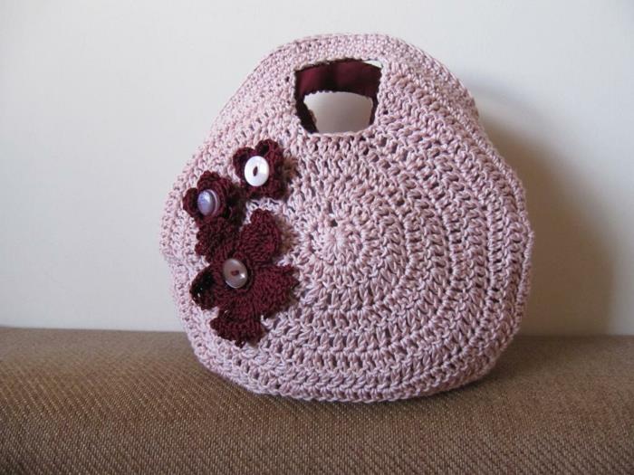 βελονάκι ιδέες γυναικεία τσάντα ανοιχτό ροζ καφέ λουλούδια