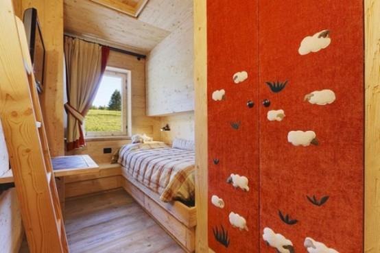 ξύλινο εσωτερικό σπιτάκι-φυσικό ξύλο εξοπλισμός ξενώνα