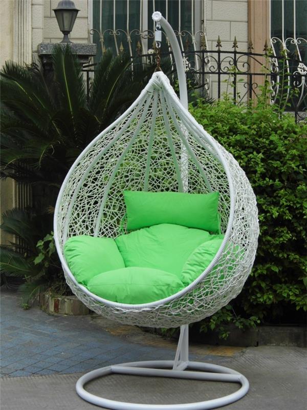 κρεμαστή καρέκλα κήπο πράσινα μαξιλάρια ρίψης