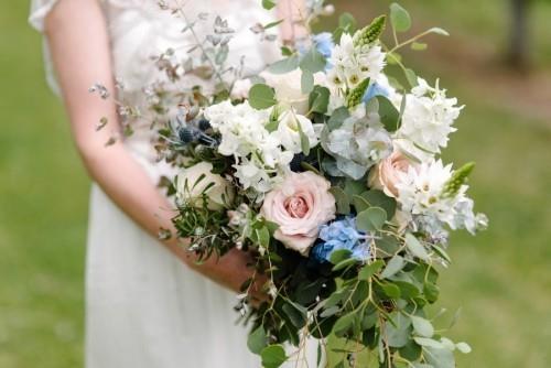 γαμήλιες γιορτές γαμήλια ανθοδέσμη άγρια ​​λουλούδια vintage τάση