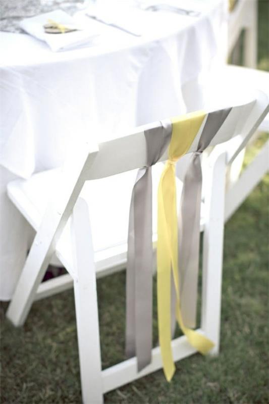 κάντε διακοσμήσεις γάμου μόνοι σας διακοσμήστε καρέκλες με υφασμάτινες κορδέλες