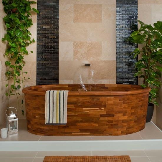 ξύλινη μπανιέρα μοντέρνο μωσαϊκό τοίχο με πλακάκια
