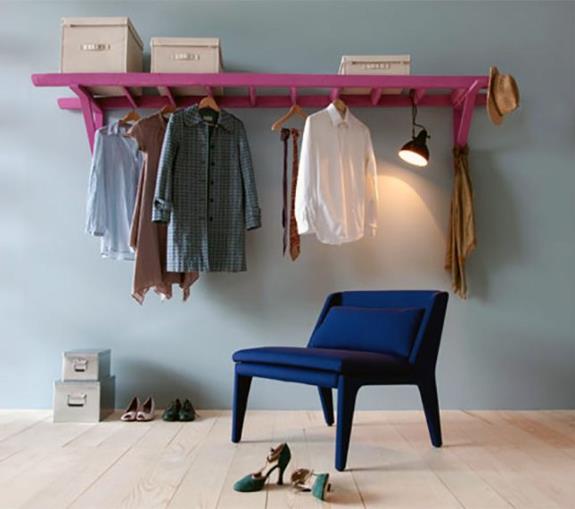 βαφή ξύλινη σκάλα βαφή δημιουργικές ιδέες χειροτεχνίας χτίστε μόνοι σας ράφια ρούχων
