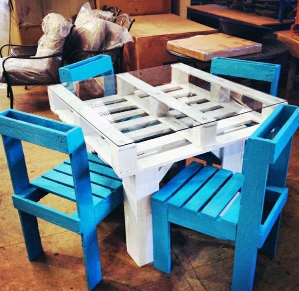 έπιπλα από ξύλινη παλέτα κάντε το μόνοι σας DIY ιδέες λευκό μπλε