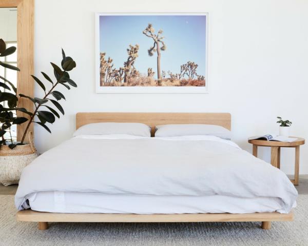 κρεβατοκάμαρα διπλό κρεβάτι ξύλινο