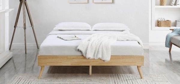 οφέλη κρεβατοκάμαρα από ξύλινο κρεβάτι