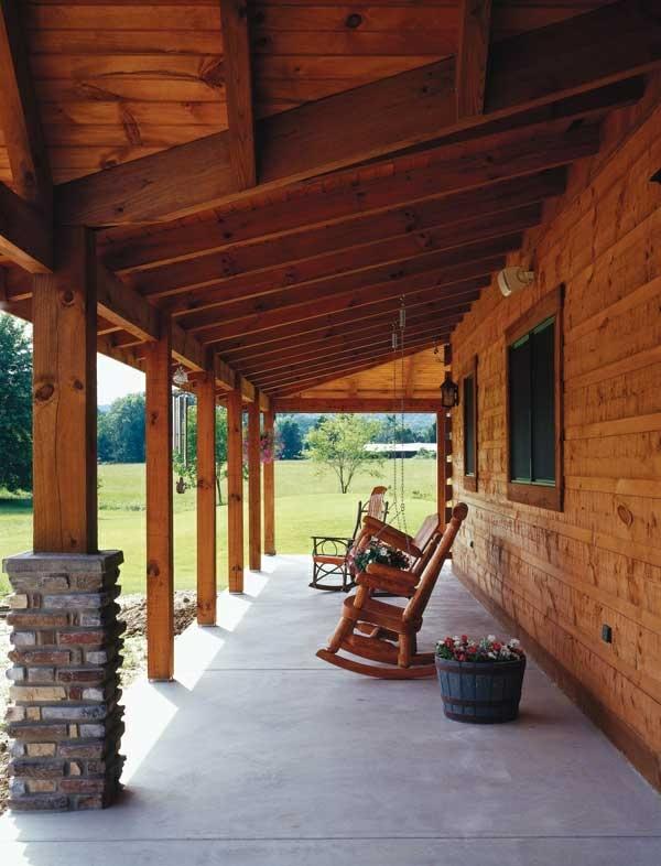 ξύλινο σπίτι με βεράντα από ξύλο βεράντας χτίστε τις δικές σας τσιμεντένιες πλάκες