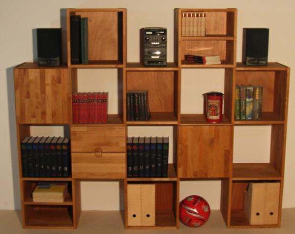 ξύλινα ράφια βιβλιοθήκη από ράφια από μασίφ ξύλο