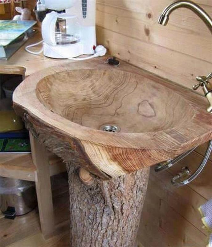 ξύλινος νιπτήρας μπάνιο σχεδιασμός ξύλινη επιφάνεια κορμός δέντρου