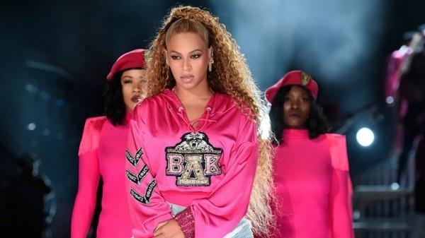 homecoming performce beyonce